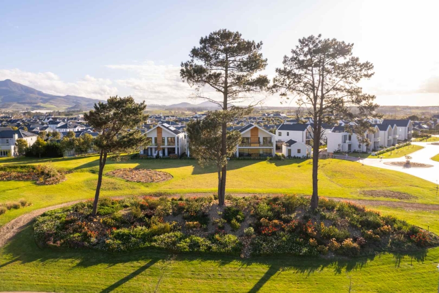 1 Bedroom Property for Sale in Val De Vie Estate Western Cape